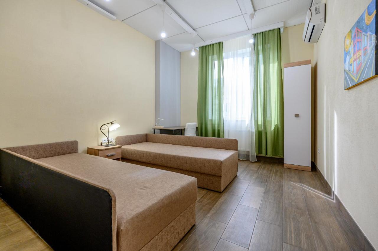 Ferienwohnung Gagarin Plaza 63 Odessa Exterior foto