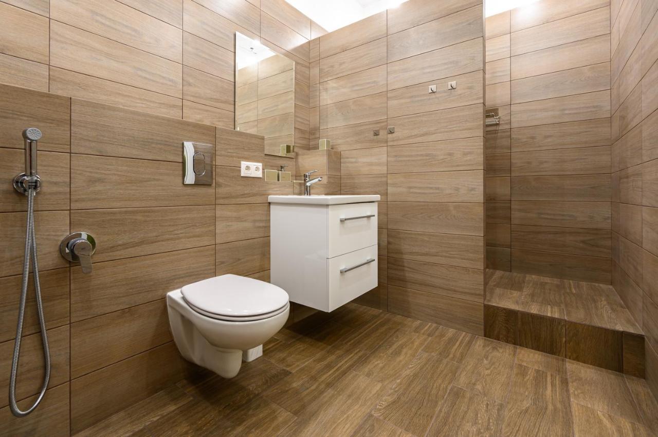 Ferienwohnung Gagarin Plaza 63 Odessa Exterior foto