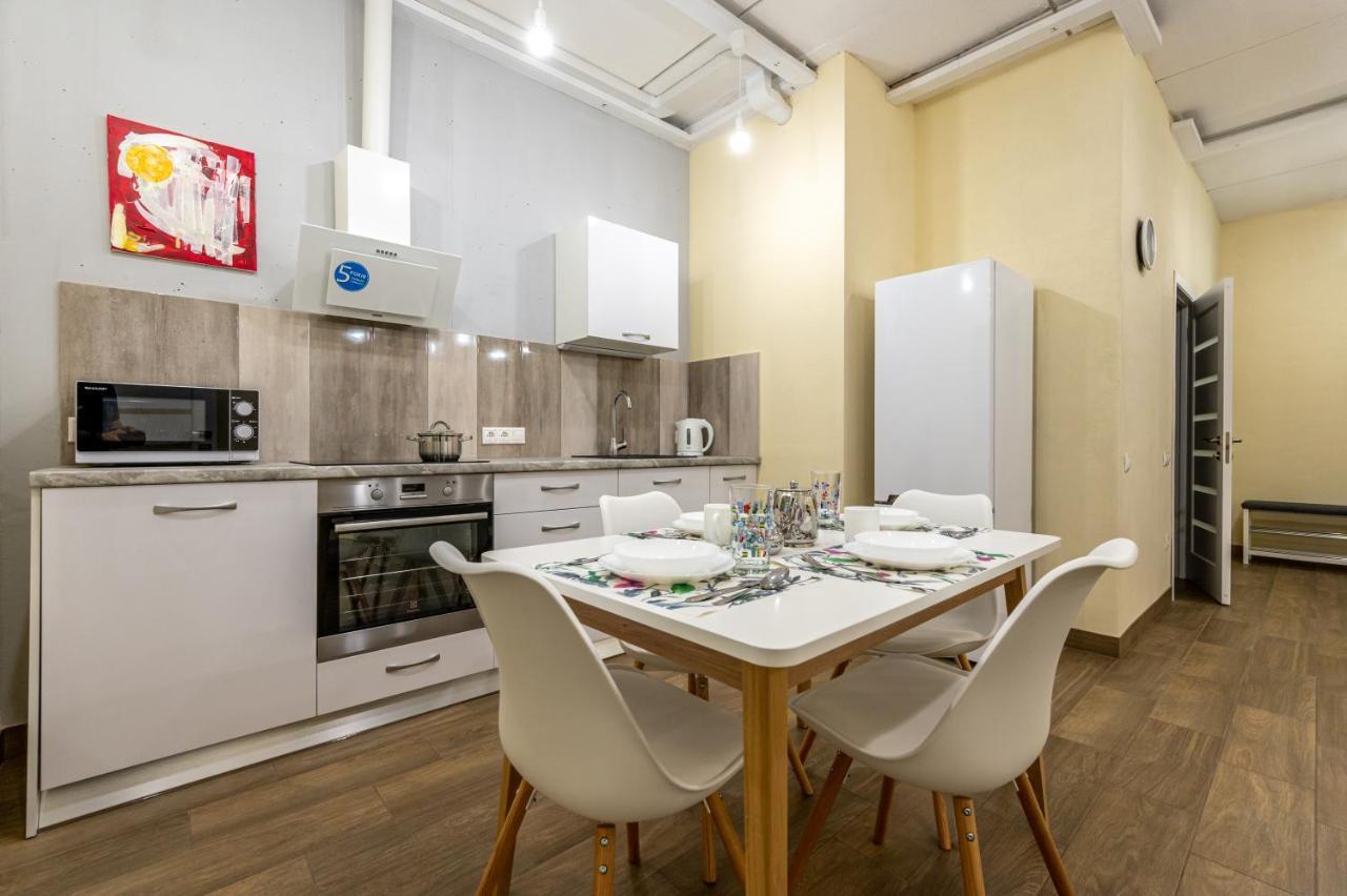 Ferienwohnung Gagarin Plaza 63 Odessa Exterior foto